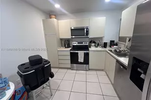 324 Poinciana, Sunny Isles Beach, FL 33160 - Photo 33