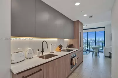 580 72nd #1208, Miami Beach, FL 33141 - Photo 29
