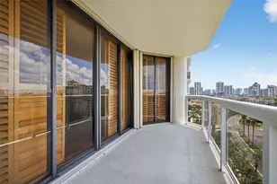 20185 E Country Club, Aventura, FL 33180 - Photo 19