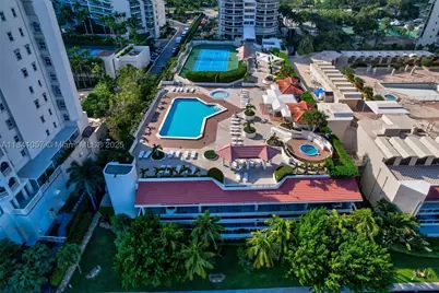 20185 E Country Club #1405/1406, Aventura, FL 33180 - Photo 63