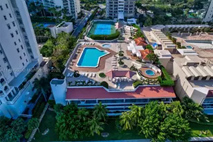 20185 E Country Club, Aventura, FL 33180 - Photo 63