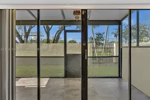 19200 NE 25th, Miami, FL 33180 - Photo 33