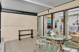 19200 NE 25th, Miami, FL 33180 - Photo 7