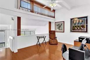 19200 NE 25th, Miami, FL 33180 - Photo 39