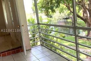 5160 SW 40th, Dania Beach, FL 33314 - Photo 15