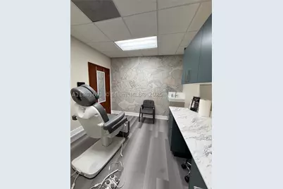 1911 Harrison #5, Hollywood, FL 33020 - Photo 11