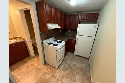 6930 Miami Gardens #1-217A, Hialeah, FL 33015 - Photo 7