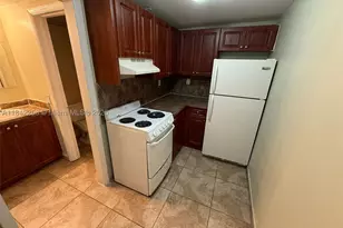 6930 Miami Gardens, Hialeah, FL 33015 - Photo 7