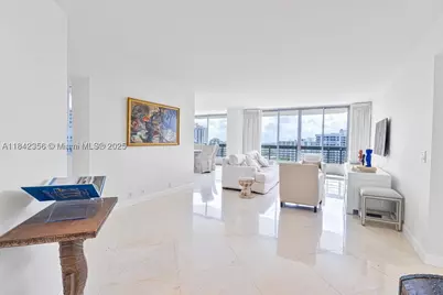 3500 Mystic Pointe #2101, Aventura, FL 33180 - Photo 7