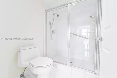 3500 Mystic Pointe #2101, Aventura, FL 33180 - Photo 25