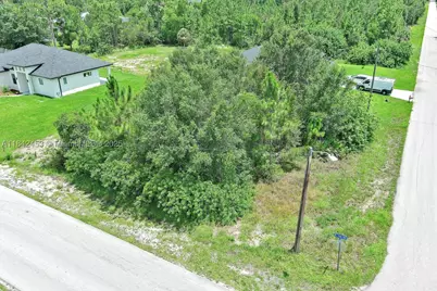2500 E 10th, Lehigh Acres, FL 33936 - Photo 3