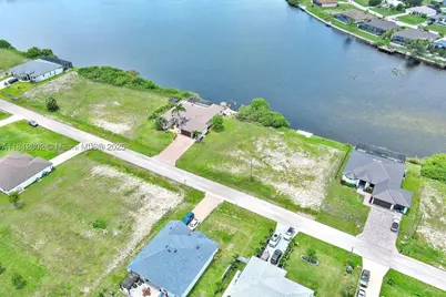 401 NW 24th, Cape Coral, FL 33993 - Photo 15