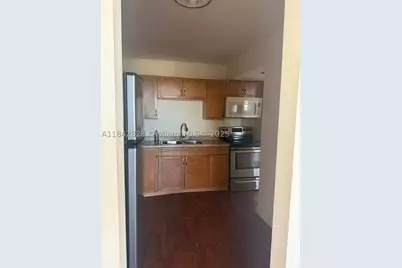 2025 NE 164th #818, North Miami Beach, FL 33162 - Photo 3