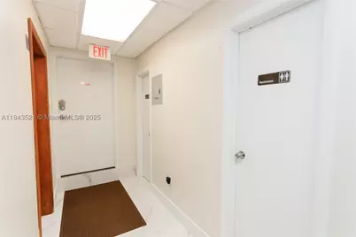 1911 Harrison #Combined Suites 2,3,7, Hollywood, FL 33020 - Photo 17