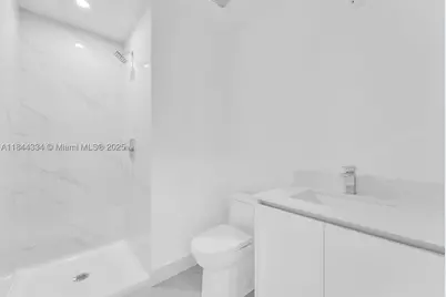 700 NE 24 #3806, Miami, FL 33137 - Photo 25