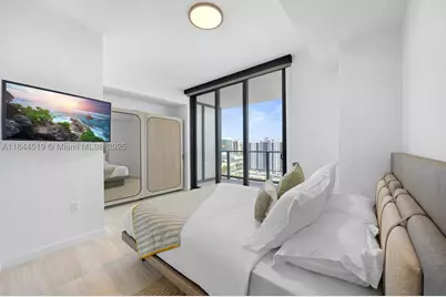 580 72nd #1210, Miami Beach, FL 33141 - Photo 13