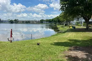 19080 NE 3rd, Miami, FL 33179 - Photo 17