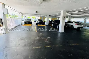 2020 NE 135th, North Miami, FL 33181 - Photo 17