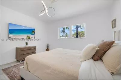 19810 NE 22nd, Miami, FL 33180 - Photo 21