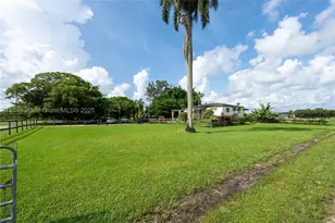 1921 SW 112th, Davie, FL 33325 - Photo 7