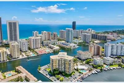 100 Golden Isles #706, Hallandale Beach, FL 33009 - Photo 33