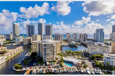 100 Golden Isles #706, Hallandale Beach, FL 33009 - Photo 27