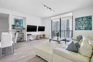 999 SW 1st, Miami, FL 33130 - Photo 3