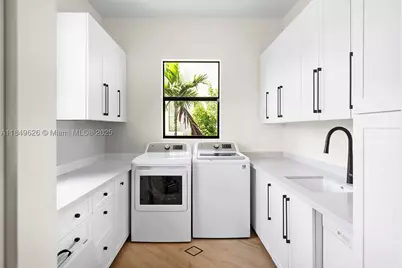 [Address not provided], Fort Lauderdale, FL 33304 - Photo 57