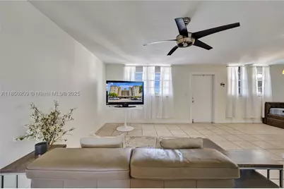 1811 Jefferson #606, Hollywood, FL 33020 - Photo 3