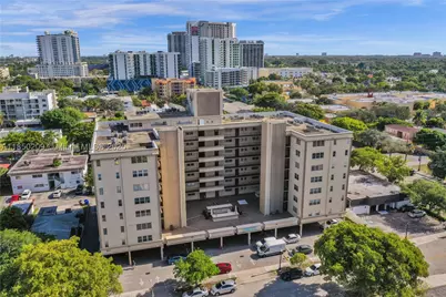 1811 Jefferson #606, Hollywood, FL 33020 - Photo 11