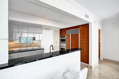 3101 S Ocean #3506, Hollywood, FL 33019 - Photo 13