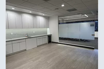 14261 Commerce #200, Miami Lakes, FL 33016 - Photo 15
