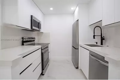 13250 SW 7th #204L, Pembroke Pines, FL 33027 - Photo 5