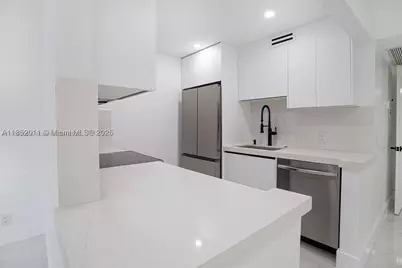13250 SW 7th #204L, Pembroke Pines, FL 33027 - Photo 7