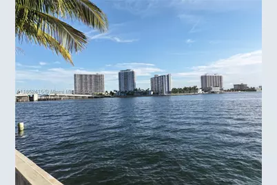 2200 Bay #3, Miami Beach, FL 33141 - Photo 17