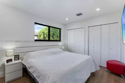 9311 SW 37th, Miami, FL 33165 - Photo 25