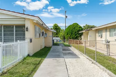 9311 SW 37th, Miami, FL 33165 - Photo 13
