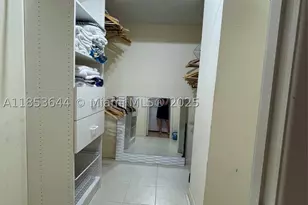 [Address not provided], Hallandale Beach, FL 33009 - Photo 13