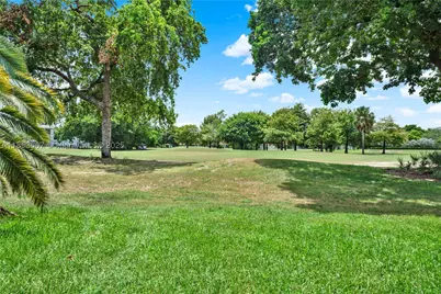 8320 Sands Point #M107, Tamarac, FL 33321 - Photo 29