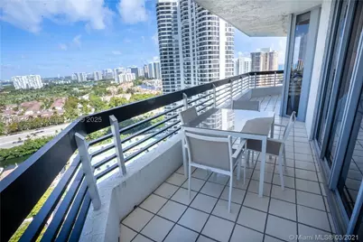 3530 Mystic Pointe #2509, Aventura, FL 33180 - Photo 27