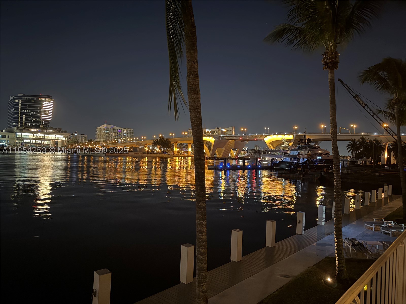 1775 Harbourview #3 - 1775 Harbourview #3, Fort Lauderdale, FL 33316 Luxury Property | Jose Angel Pina