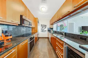 901 Brickell Key, Miami, FL 33131 - Photo 5