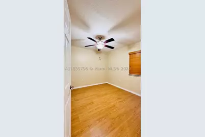 1260 SE 31st #102-34, Homestead, FL 33035 - Photo 9