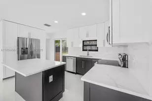 949 SE 5th, Deerfield Beach, FL 33441 - Photo 3