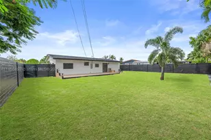 949 SE 5th, Deerfield Beach, FL 33441 - Photo 23