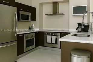 250 Sunny Isles, Sunny Isles Beach, FL 33160 - Photo 9