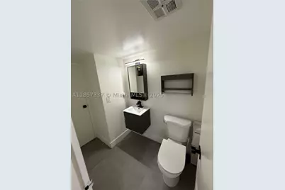 3625 N Country Club #PH5, Aventura, FL 33180 - Photo 9