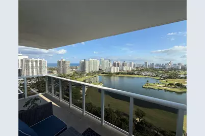 3625 N Country Club #PH5, Aventura, FL 33180 - Photo 1