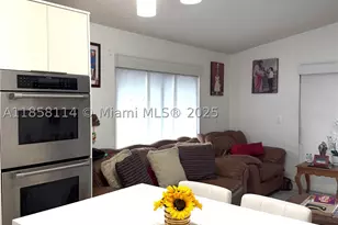 11266 SW 33rd, Miami, FL 33165 - Photo 15