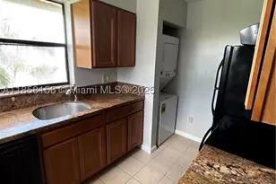 889 Hamilton, Homestead, FL 33034 - Photo 13